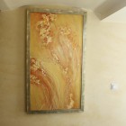 Śmietankowe wnętrze z cegłą w tle Dom Tychy