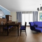 Stylizowane wnętrze z efektem rdzy i eleganckim granatem Katowice