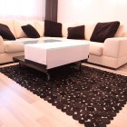 W bieli i fuksji apartament Katowice