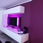 W bieli i fuksji apartament Katowice